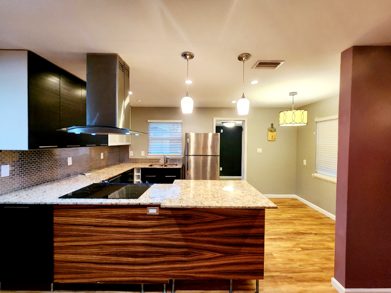 539 82nd Avenue North - Photo 6 of 30