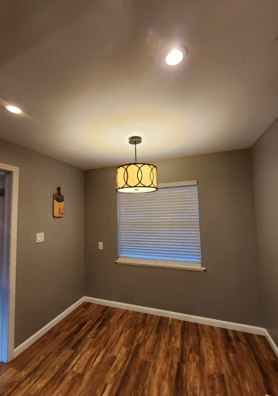 539 82nd Avenue North - Photo 7 of 30