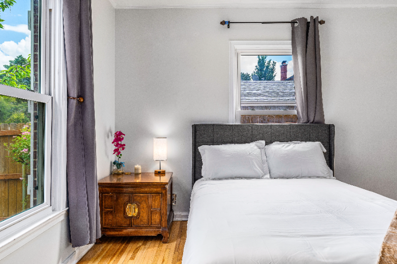 470 E Edith Ave - Photo 3 of 33