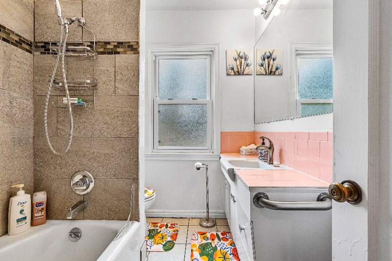 470 E Edith Ave - Photo 7 of 33