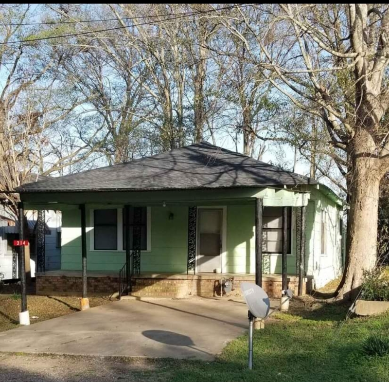 314 N Vine St - Photo 2 of 8