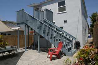 1148 1/2 Reed Ave - Photo 1 of 1