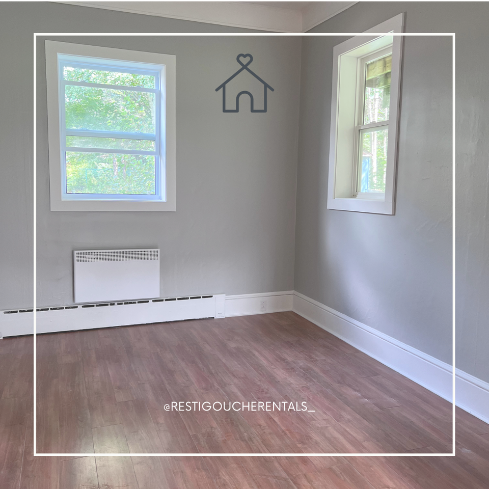 216 Rue Notre Dame #A - Photo 6 of 7