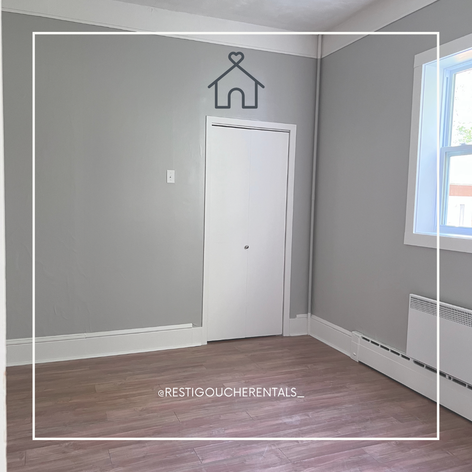 216 Rue Notre Dame #A - Photo 7 of 7