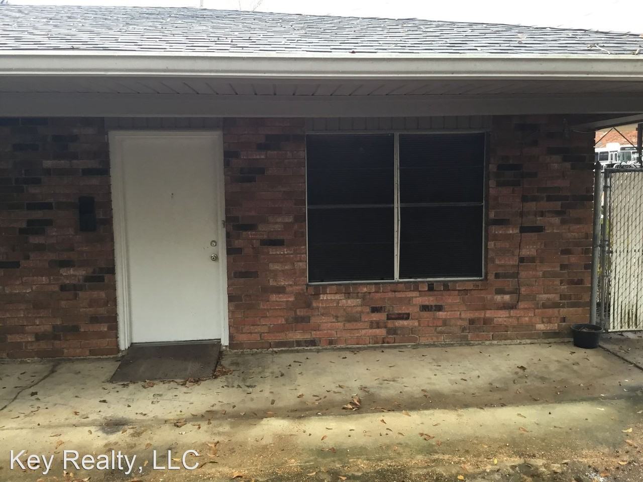 911 College Dr Apt E #Apt E