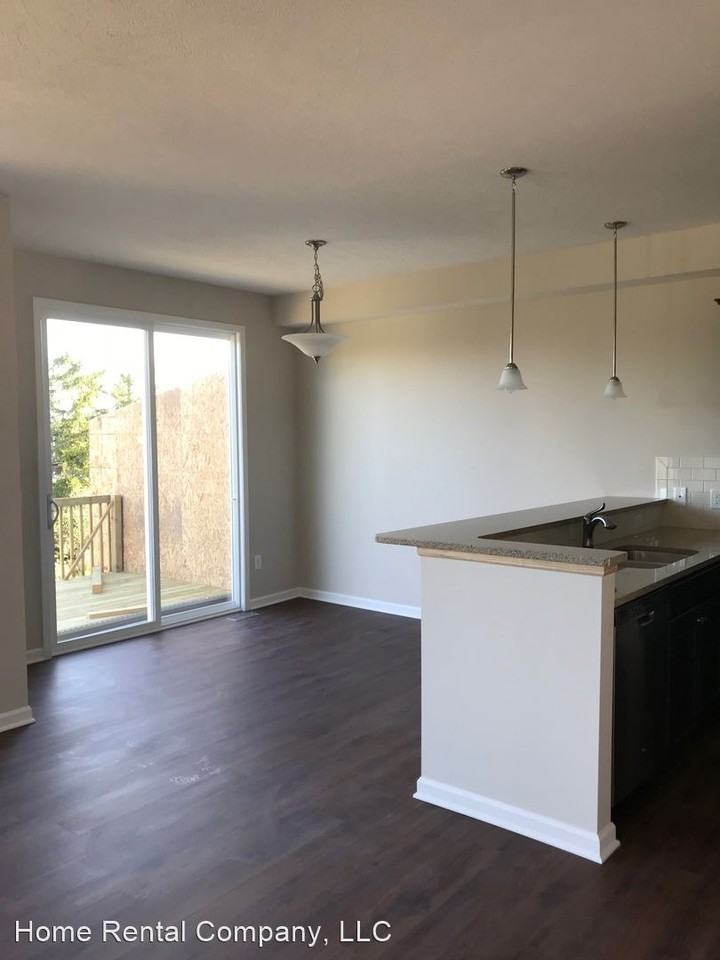 2308 Fieldstone Dr - Photo 3 of 12