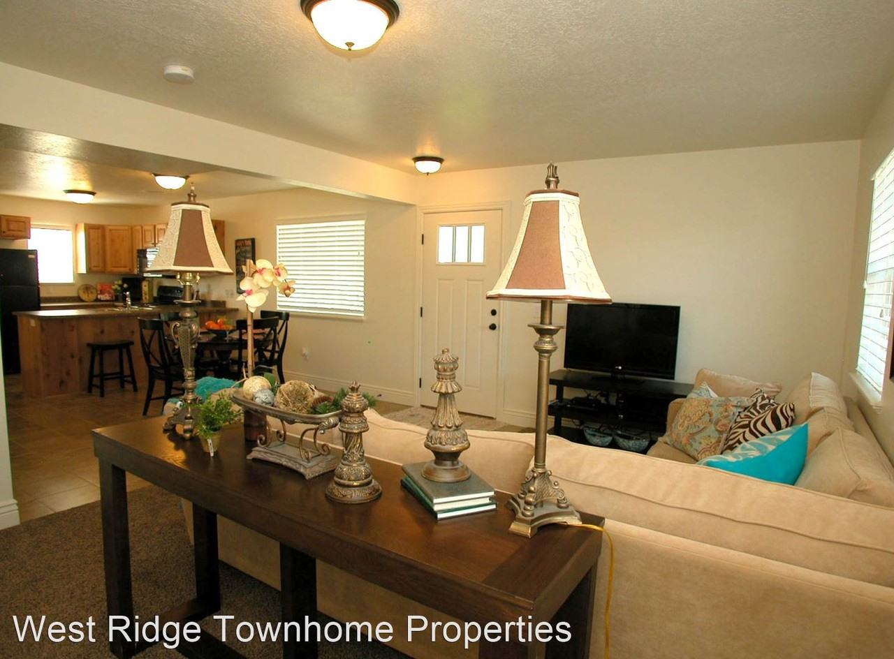 120 West 400 South - Photo 2 of 12