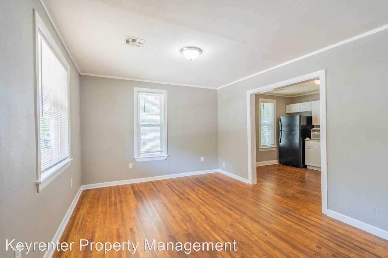 815 N Saint Louis Ave - Photo 2 of 14