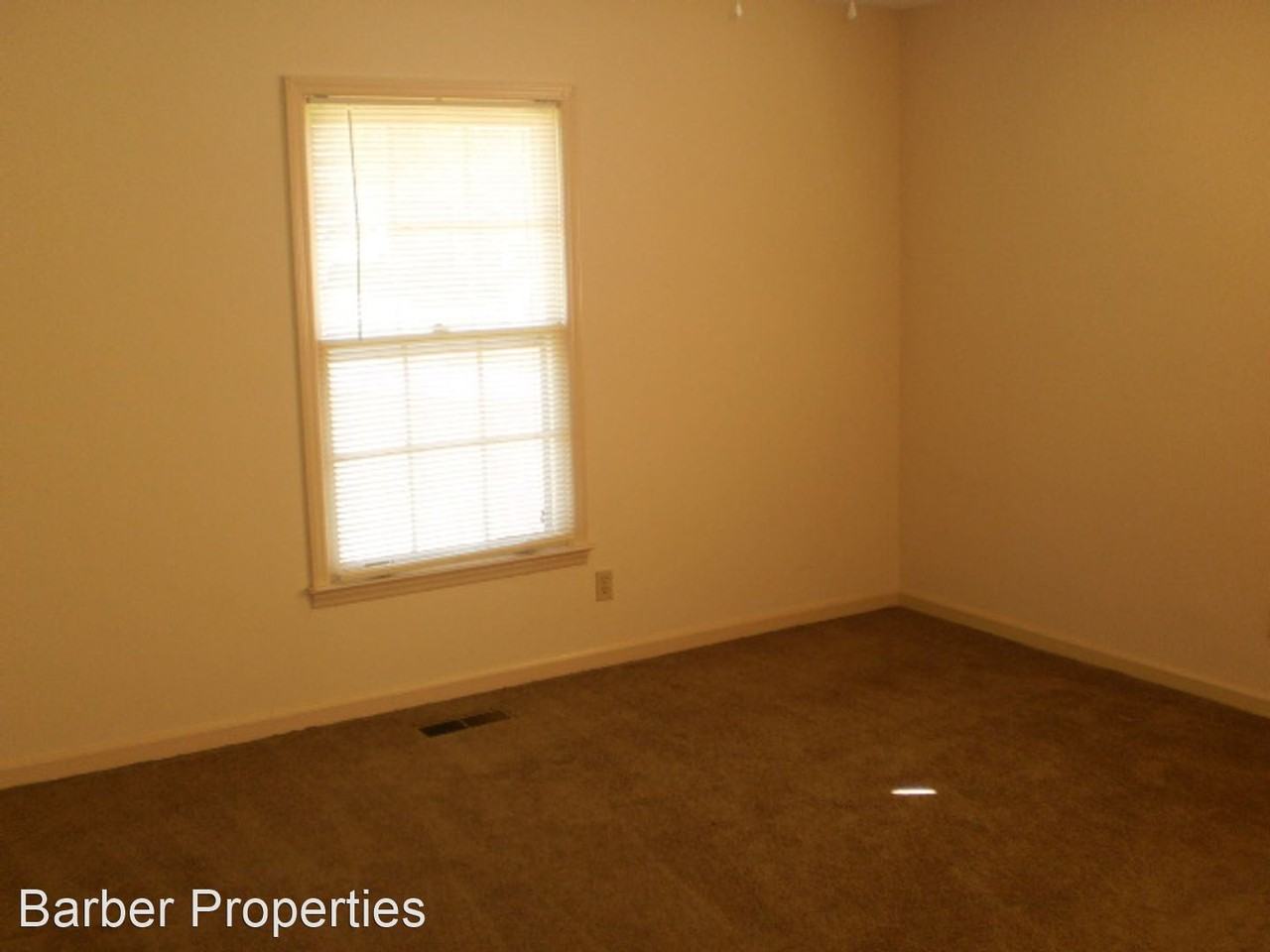 109 Picadilly Dr - Photo 2 of 12