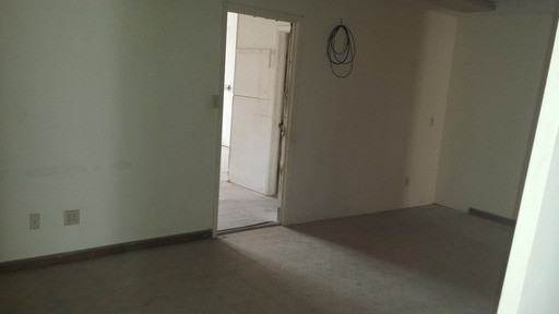 926 Energy Dr - Photo 2 of 3