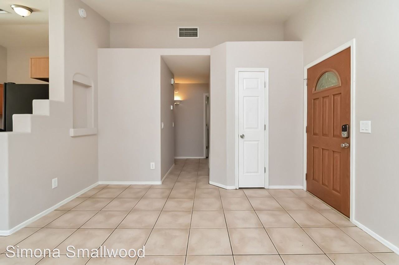 12229 N Brightridge Dr - Photo 3 of 20