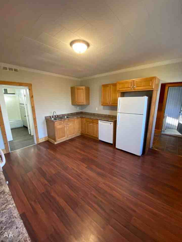 10-12 River Street - Photo 2 of 10