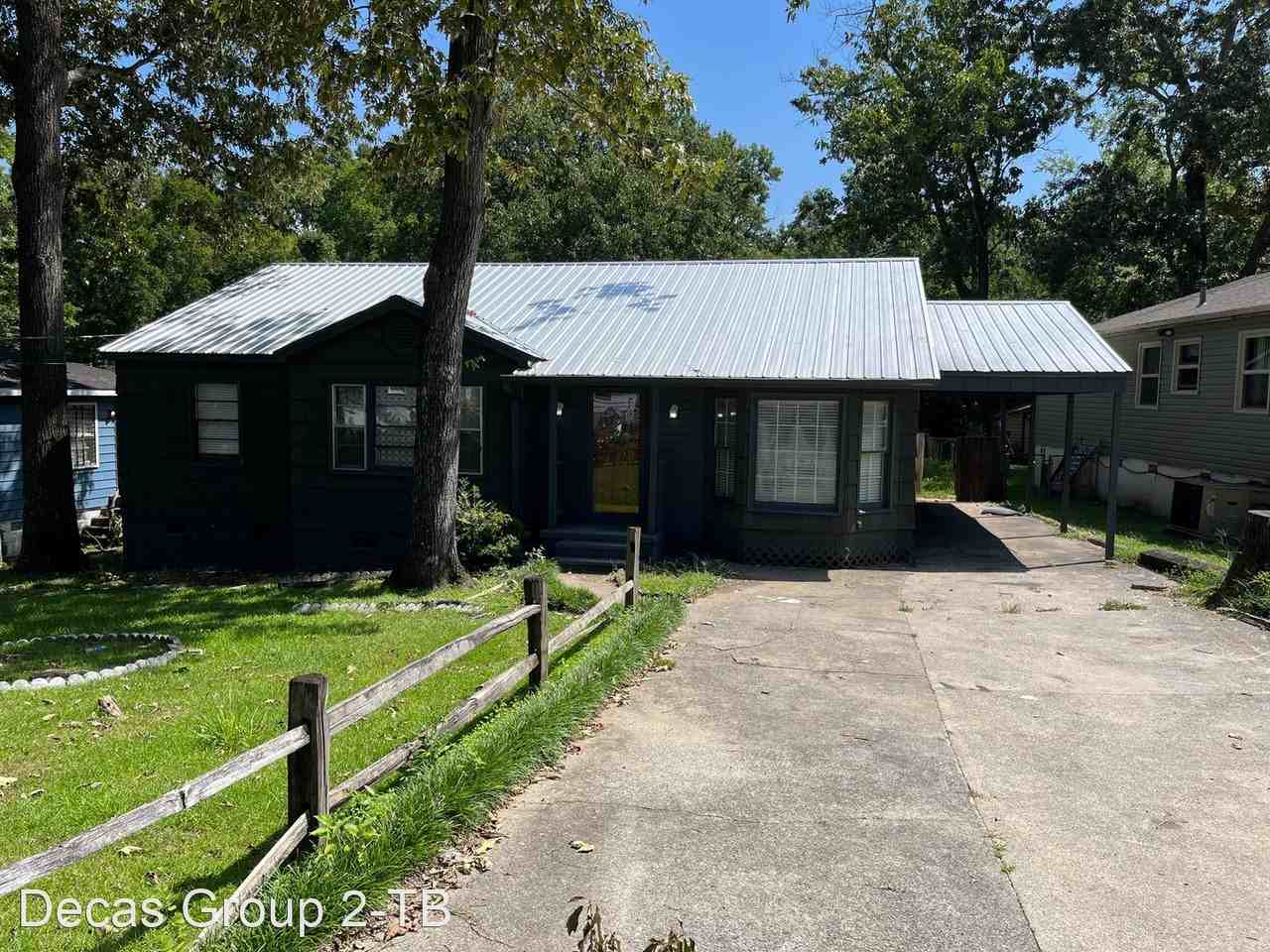 1413 Carol Cir - Photo 2 of 50