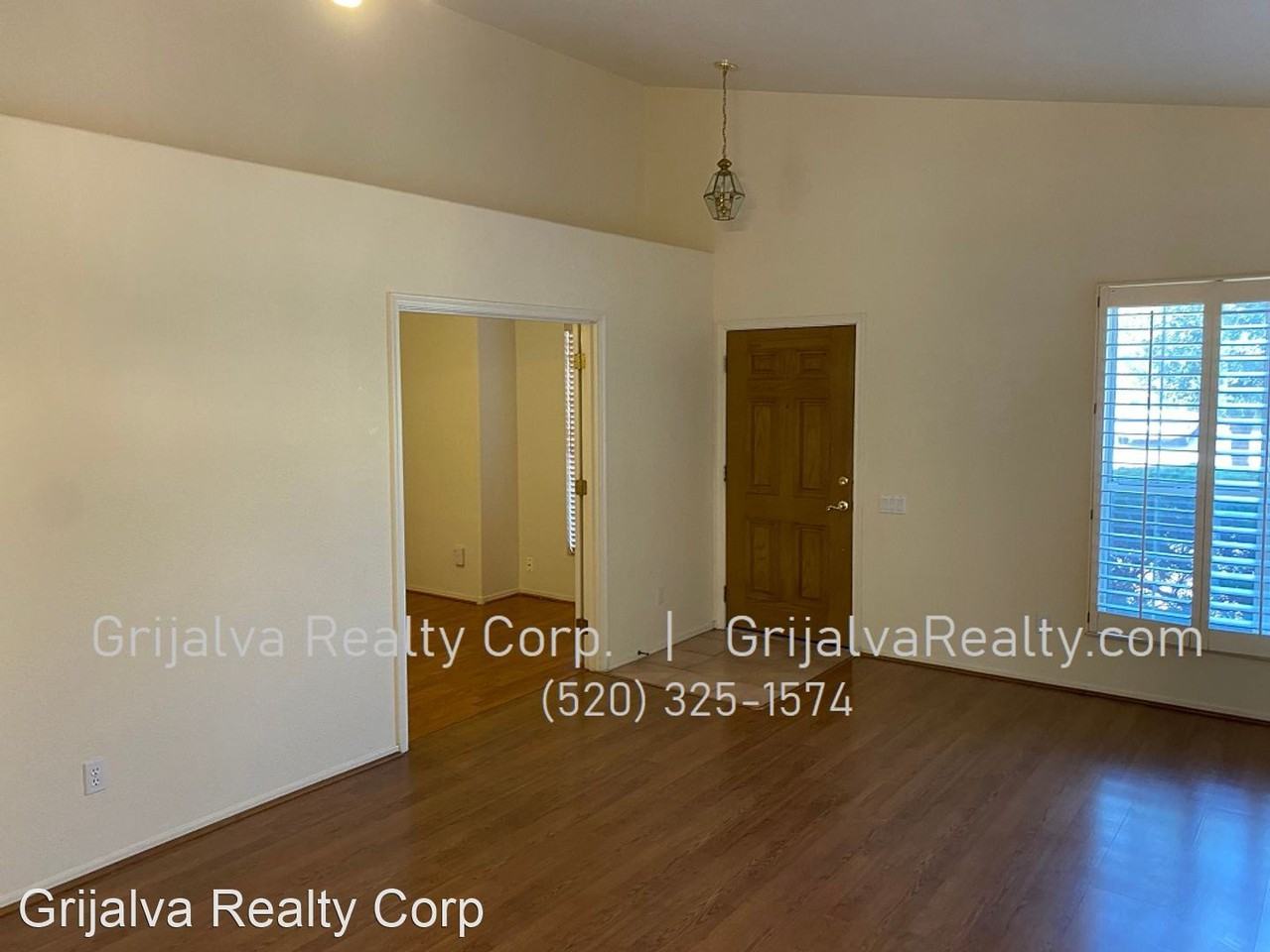 7790 E Calle Del Minique - Photo 3 of 17