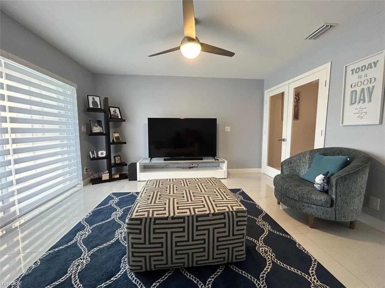 4232 N Ocean Dr - Photo 3 of 25