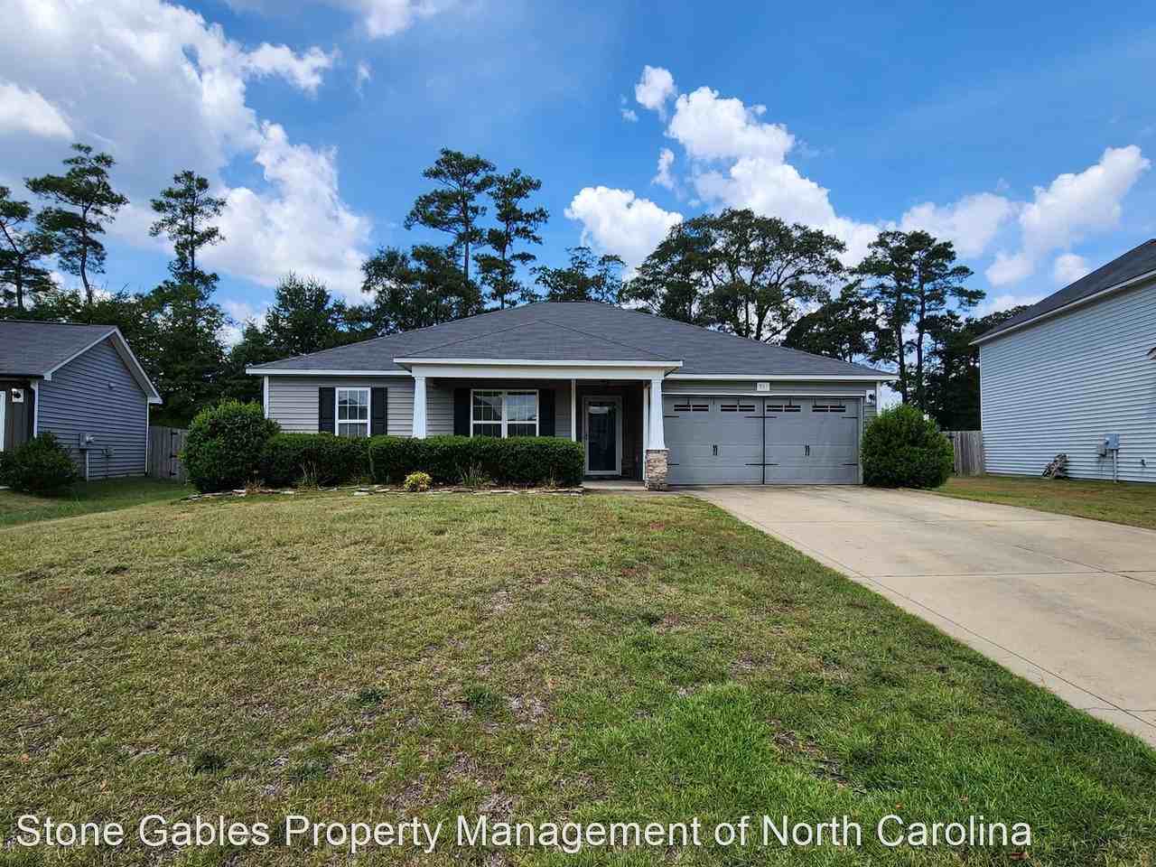 931 Screech Owl Dr - Photo 3 of 33