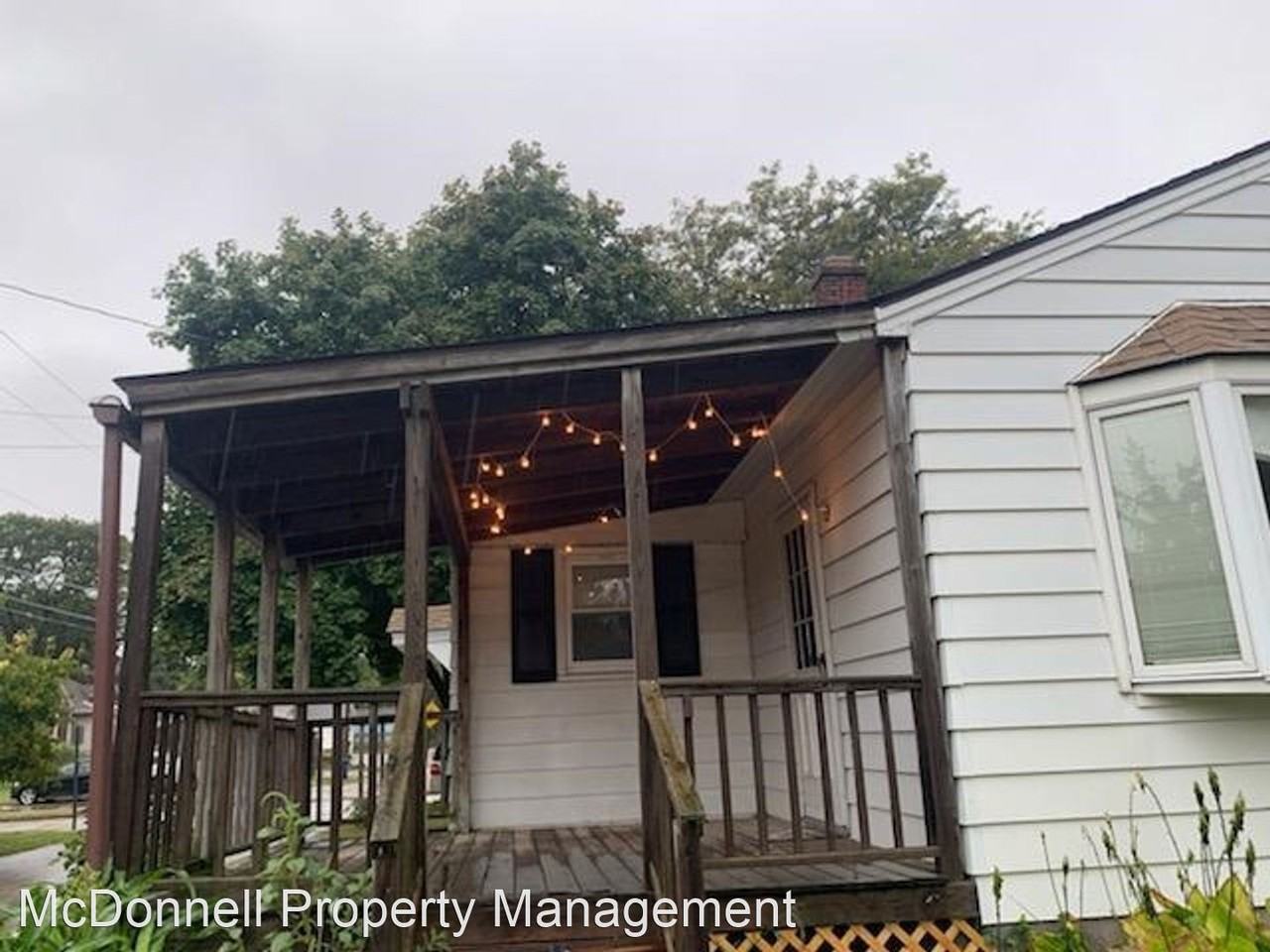 1219 Davie St - Photo 3 of 19