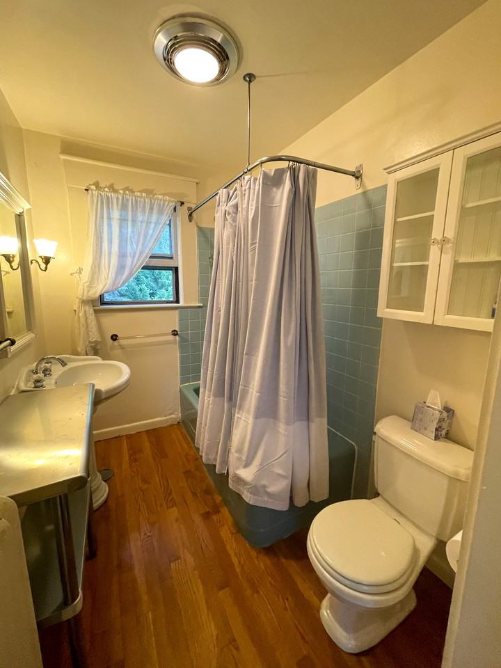 8 Goodwin Rd - Photo 2 of 14