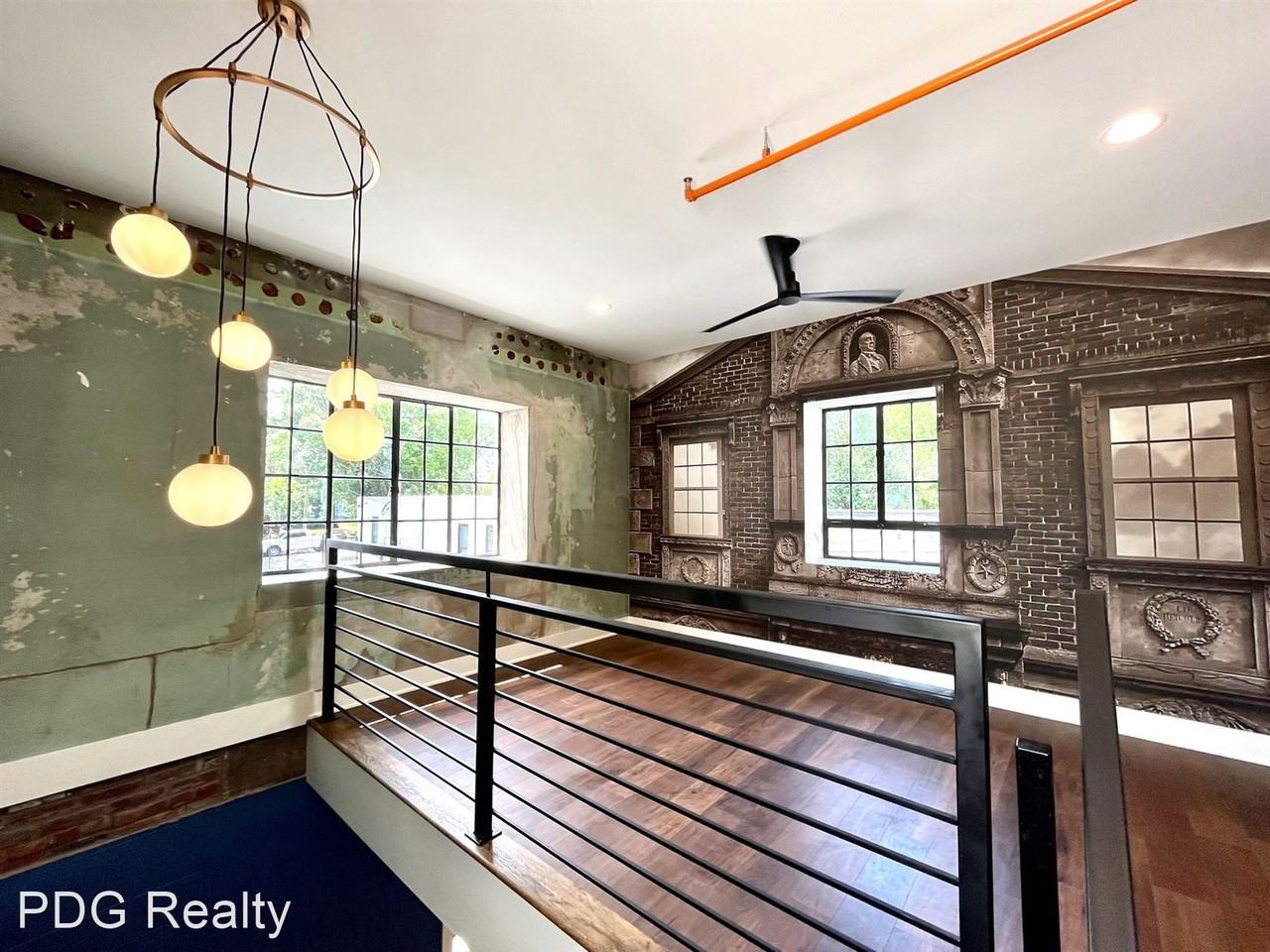 Franklin Lofts - Photo 2 of 17