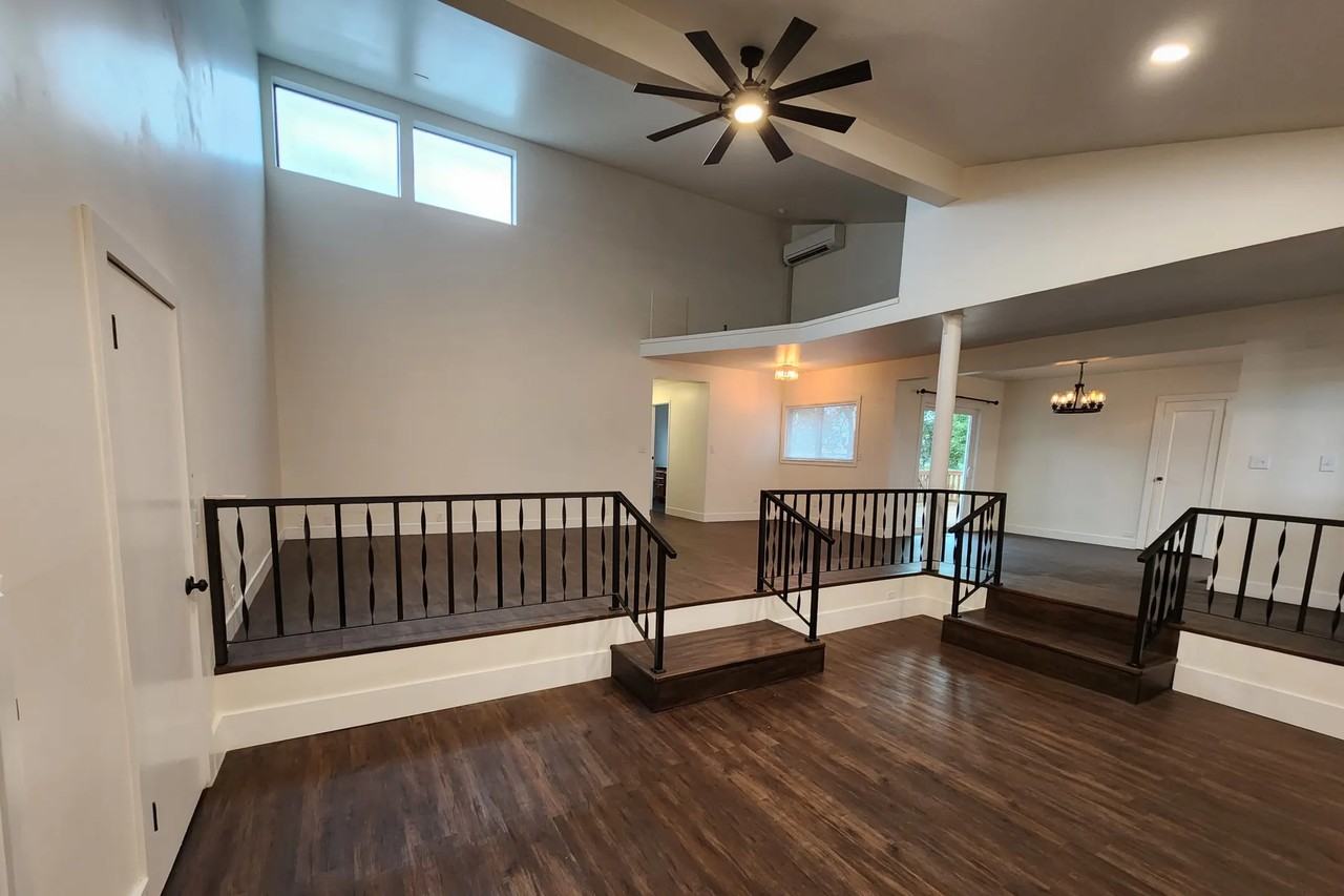 16384 Jungquist Rd - Photo 3 of 37