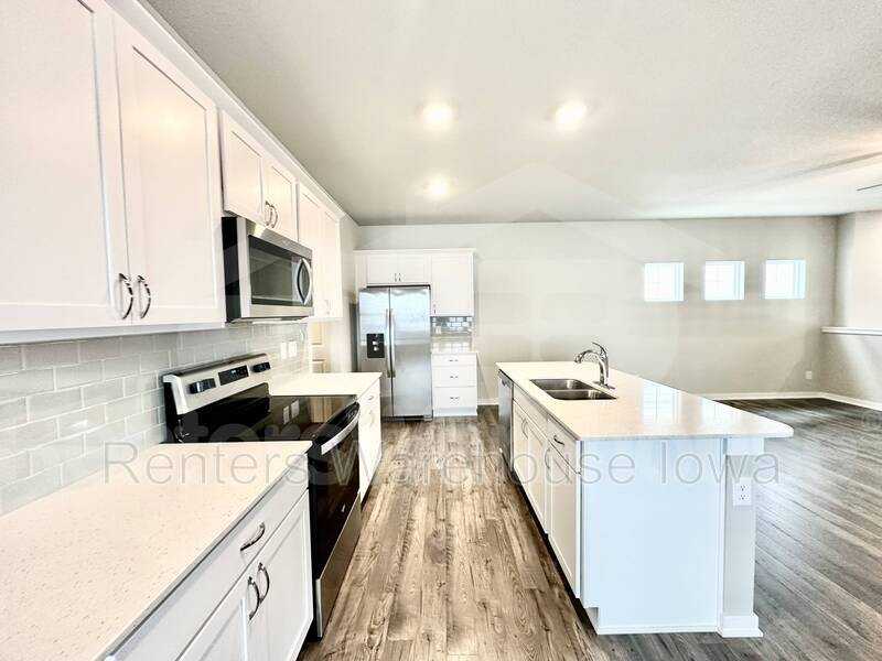 2310 Sw Plaza Pkwy - Photo 7 of 25