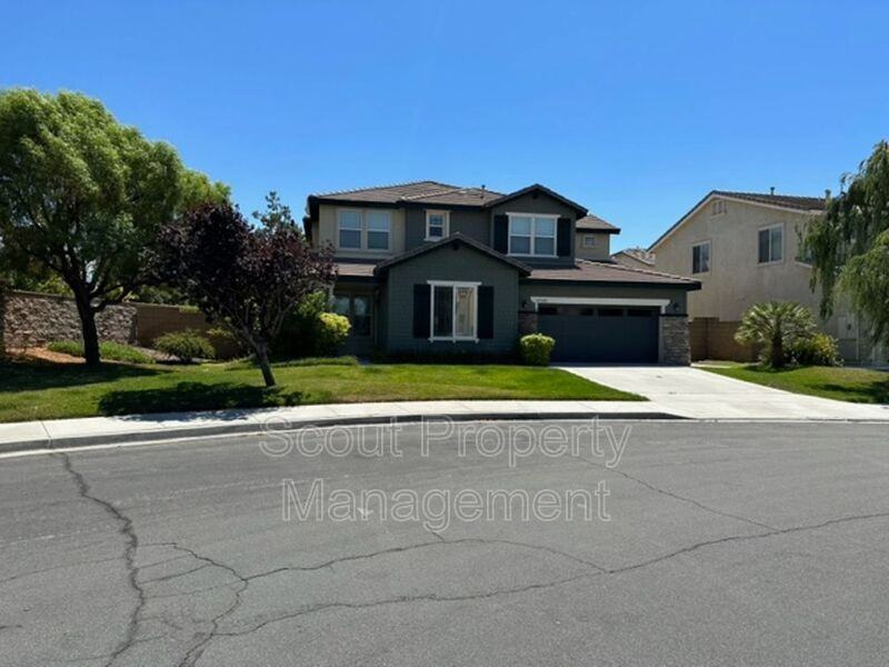 45602 Magnolia Pl - Photo 3 of 49