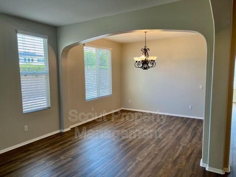 45602 Magnolia Pl - Photo 7 of 49