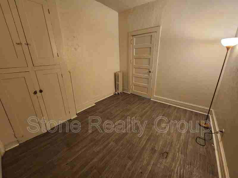 508 S 5th St - Photo 2 of 10