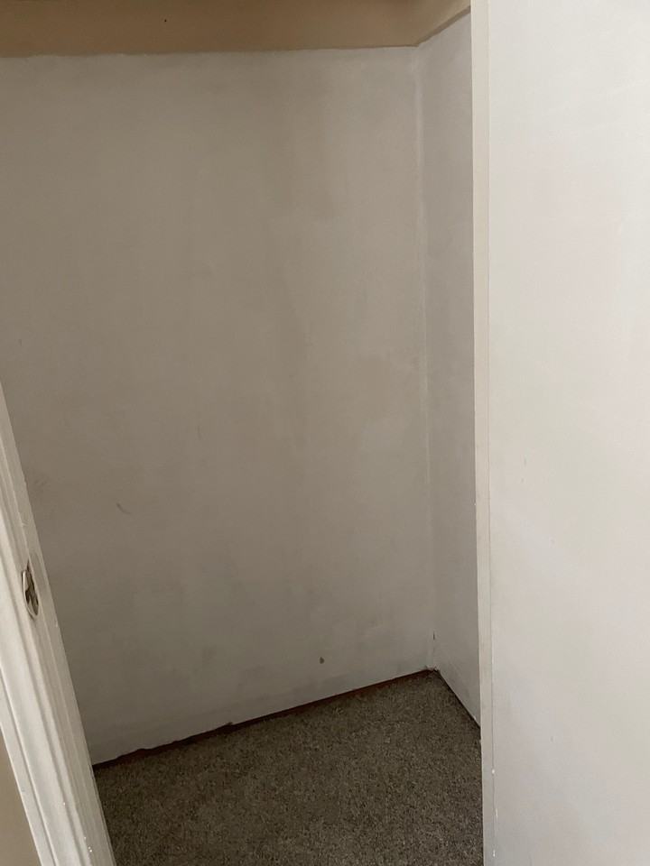 8200 Brookside Dr - Photo 4 of 24