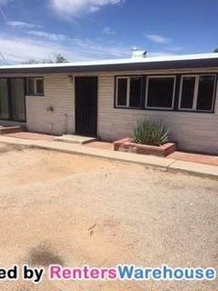 2434 S Sawtelle Ave - Photo 2 of 12