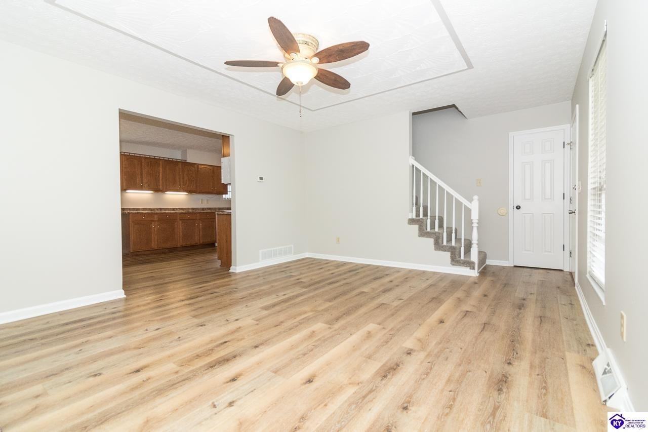 214 Eagle Way - Photo 3 of 45