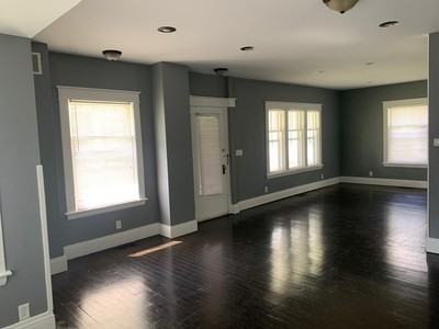 2214 Portage Ave - Photo 4 of 13
