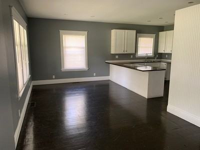 2214 Portage Ave - Photo 5 of 13