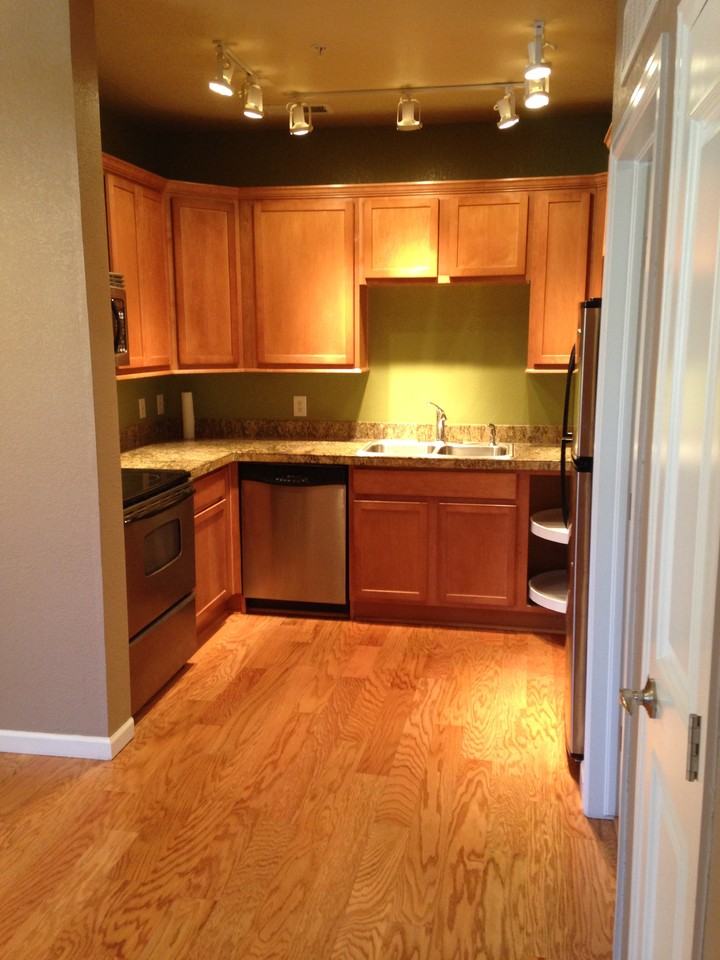 7820 Inverness Blvd - Photo 2 of 16