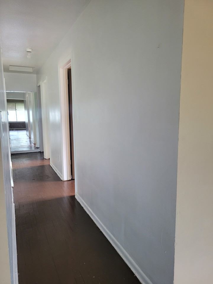 9318 Garfield Blvd - Photo 3 of 49