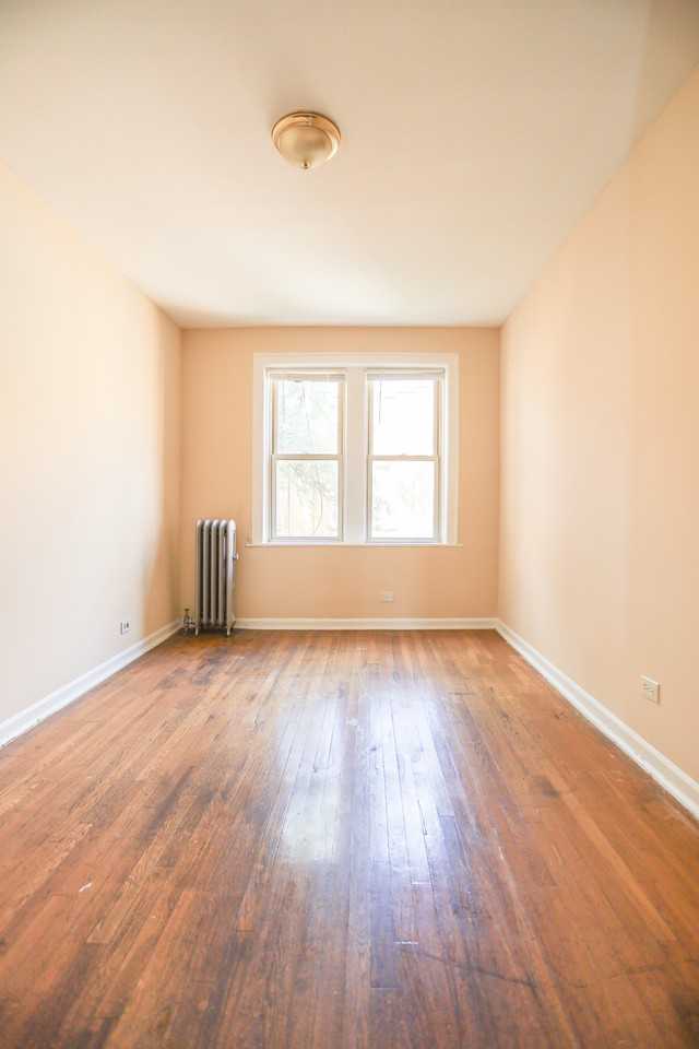 4728 W Addison St #1A - Photo 7 of 12