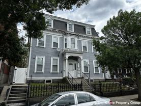 380 W 4th St #3 - Photo 1 of 1