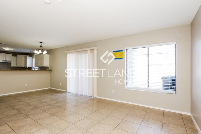 12406 W Bloomfield Rd - Photo 3 of 15