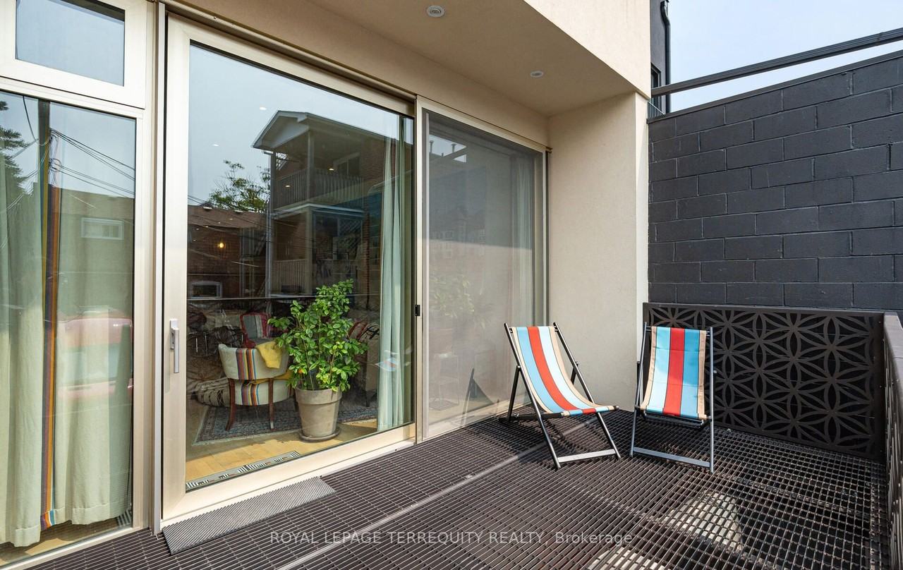 266 Jane Street #2/3 - Photo 3 of 3