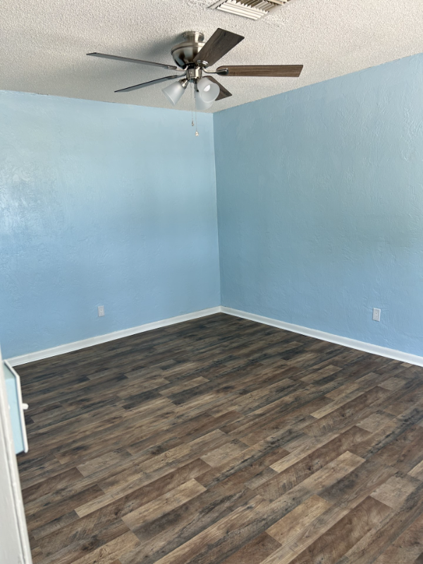 424 Daytona St #2 - Photo 6 of 9