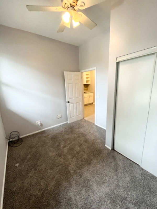 2728 W Wilcox St #1 - Photo 3 of 7