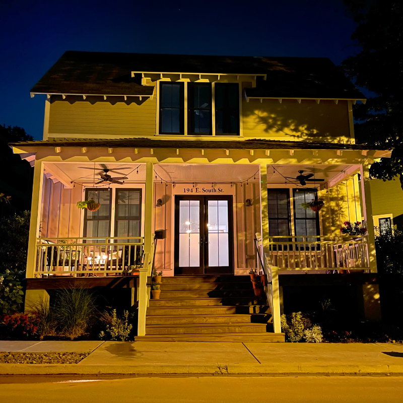 194 E South St - Photo 2 of 18