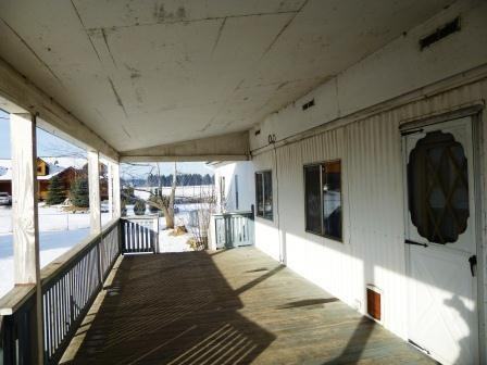 115 Wishart Rd - Photo 3 of 11