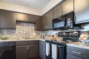 featured image of 7275 Hickory St