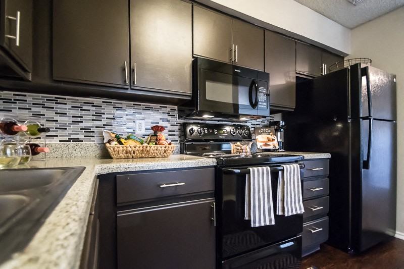 Fox Haven - Photo 2 of 17