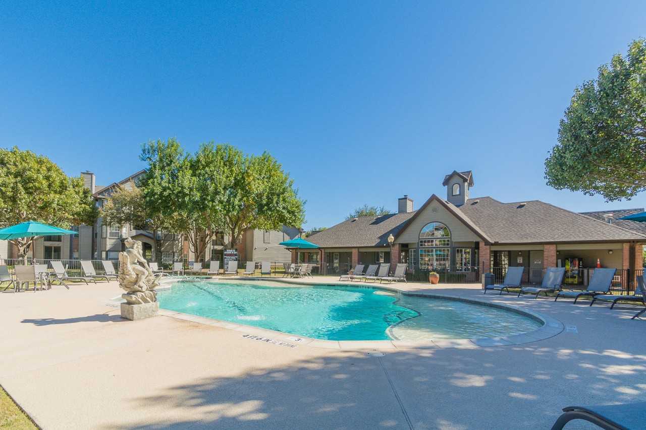 Fountains of Denton - Photo 6 of 50