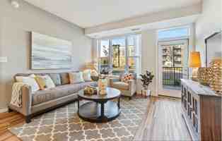 featured image of 45 Butler Ave E