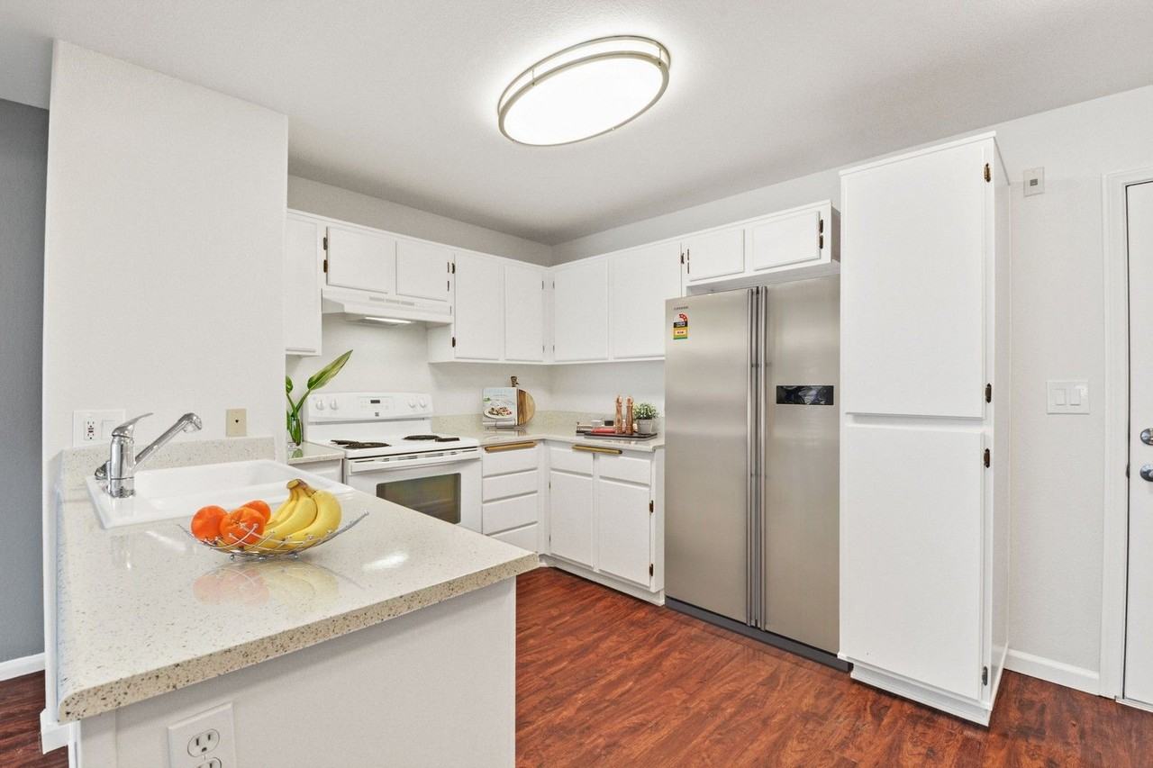 Bradford Terrace Senior Apartments - Photo 4 of 43