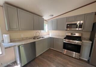 84 Birch Knoll Dr - Photo 2 of 14