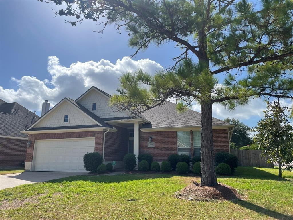 5123 Rainflower Cir S - Photo 2 of 19
